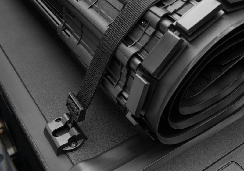 BAK - BAK80126 - BAK 15-21 Chevy Colorado/GM Canyon Revolver X4s 5.2ft Bed Cover - Shipped in Europe - Tuningsupply.com