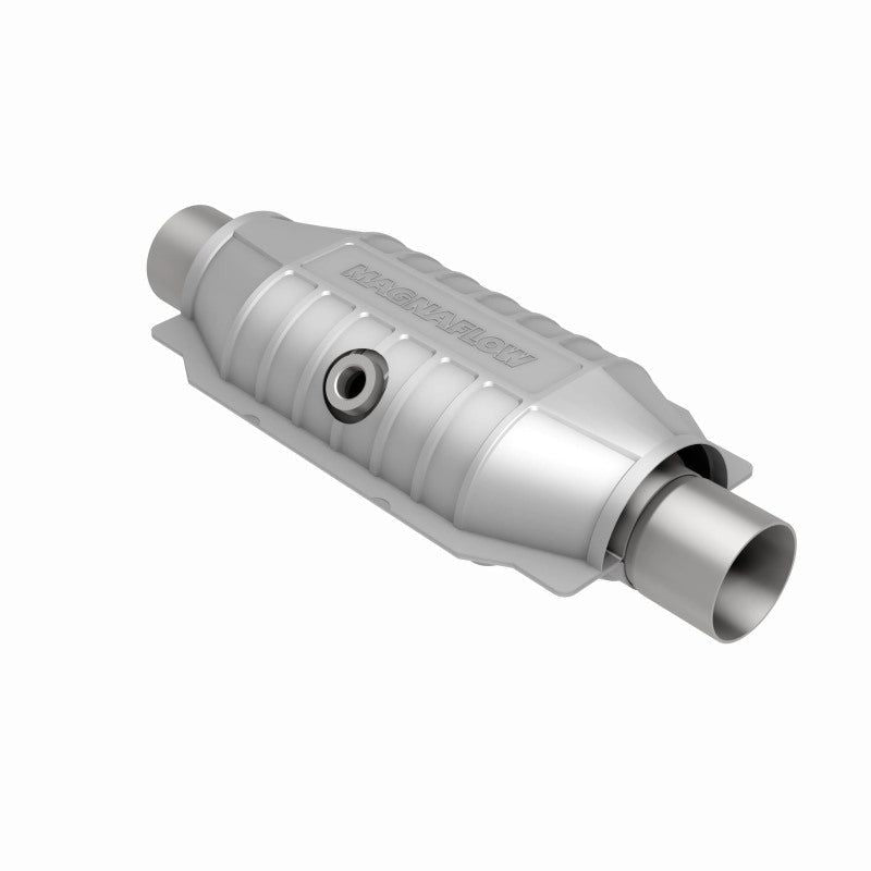 Magnaflow 94056 - MAG94056 - MagnaFlow Conv Univ 2.5 Mid O2 - Shipped in Europe - Tuningsupply.com