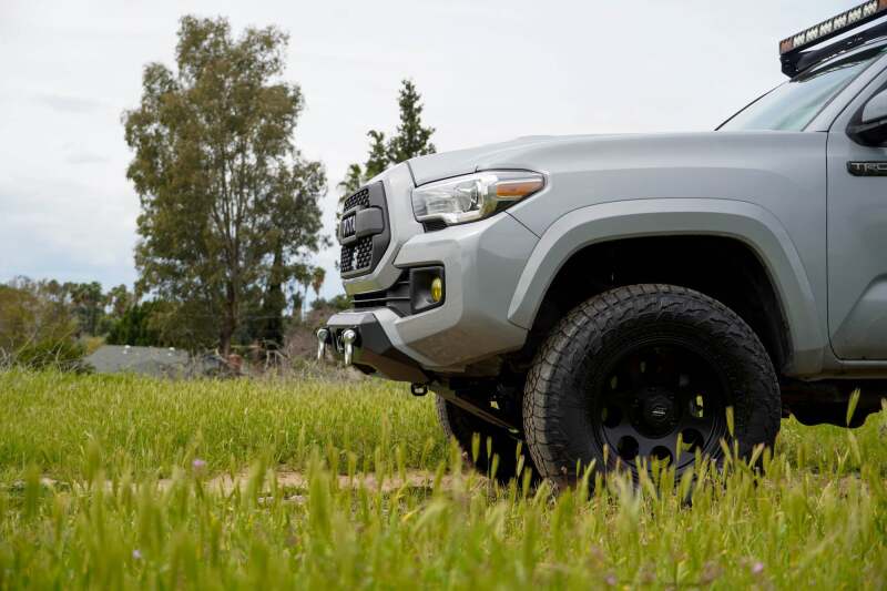 DV8 Offroad FBTT1-06 - DVEFBTT1-06 - DV8 16-23 Toyota Tacoma Center Mount Winch Front Bumper - Shipped in Europe - Tuningsupply.com
