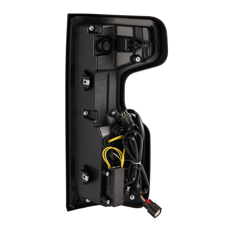 AlphaRex 620078 - ARX620078 - AlphaRex 19-24 Chevy Silverado 1500 / 20-24 2500HD/3500HD LUXX-Series LED Tail Lights Alpha Black - Shipped in Europe - Tuningsupply.com