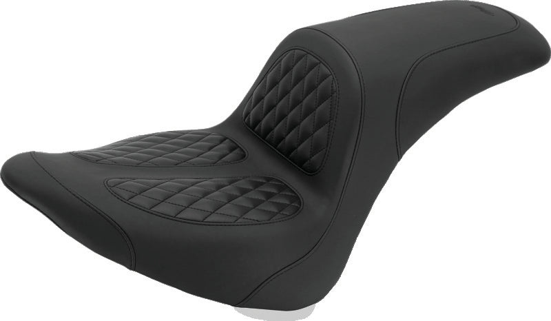 Mustang Motorcycle 76982 - MMP76982 - Mustang 06-17 Harley Softail Wide Tire (200mm) Fastback 1PC Seat w/Diamond Stitch - Black - Shipped in Europe - Tuningsupply.com