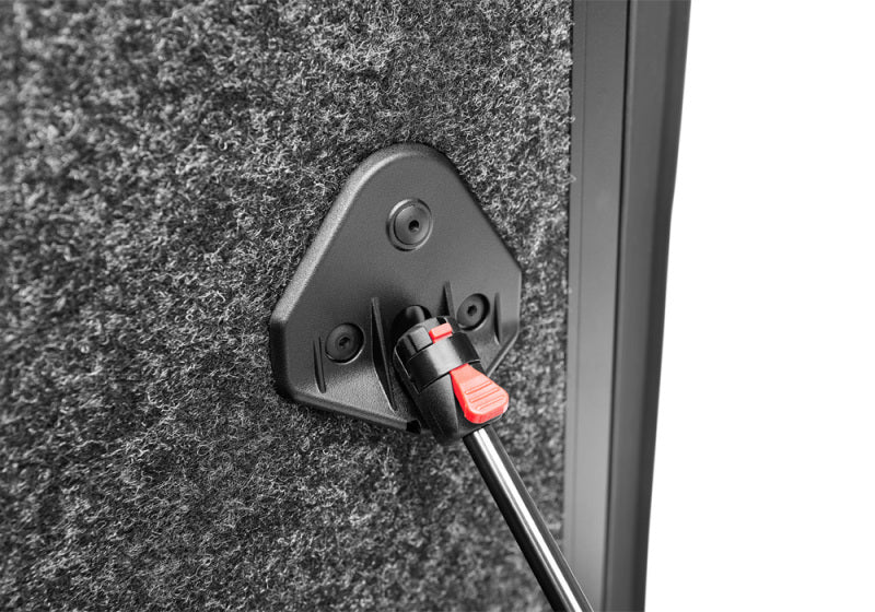 Undercover UX22029 - UNDUX22029 - UnderCover 2021+ Ford F-150 Crew Cab 5.5ft Ultra Flex Bed Cover - Shipped in Europe - Tuningsupply.com