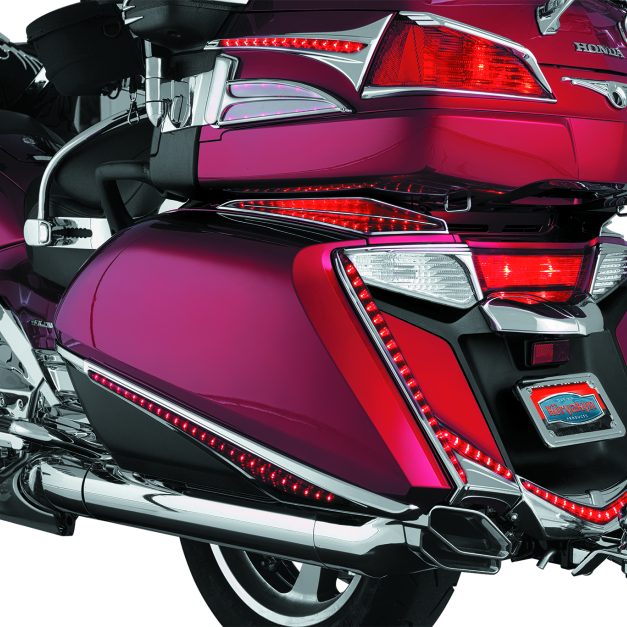 Kuryakyn 3236 - KUR3236 - Kuryakyn L.E.D. Rear Fender Tip 12-17 GL1800 Chrome Red Lens - Shipped in Europe - Tuningsupply.com