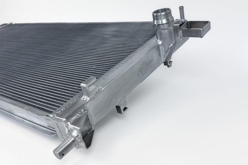 CSF 8228 - CSF8228 - CSF 2021+ Ford Bronco/2024+ Ford Ranger 2.3L & 2.7L EcoBoost Heavy Duty All Metal Radiator - Shipped in Europe - Tuningsupply.com