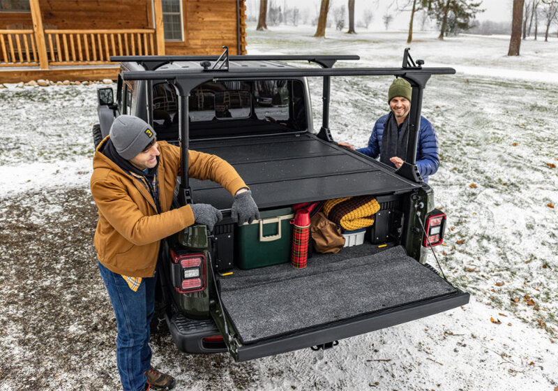 BAK - BAK449602TS - BAK 17-25 Honda Ridgeline 5.4ft. Bed BAKFlip MX4 TS - Shipped in Europe - Tuningsupply.com