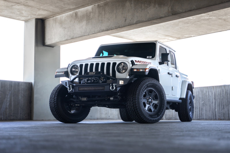 DV8 Offroad - DVEFBJL-07 - DV8 Offroad 18-23 Jeep Wrangler JL / 20-23 Jeep Gladiator JT FS-7 Mid-Width Winch Front Bumper - Shipped in Europe - Tuningsupply.com