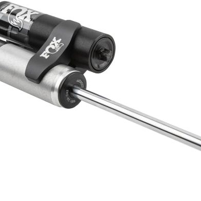 FOX 985-24-243 - FOX985-24-243 - Fox 20+ GM 2500/3500 HD 2.0 Performance Series Smooth Body Reservoir Rear Shock 0-1in Lift - Shipped in Europe - Tuningsupply.com