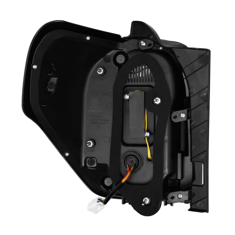 AlphaRex 690030 - ARX690030 - AlphaRex 10-21 Toyota 4Runner LUXX LED Taillights Alpha Blk w/Activ Light/Seq Signal - Shipped in Europe - Tuningsupply.com
