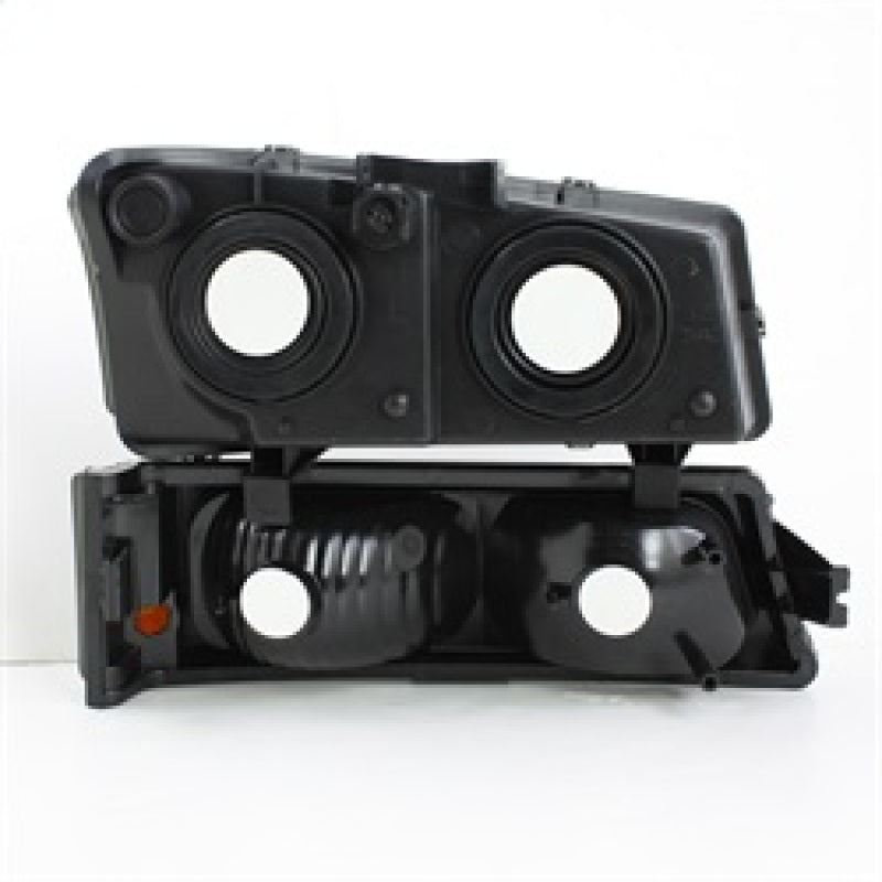 SPYDER 5064523 - SPY5064523 - xTune Chevy Silverado 2500HD 03-06 Crystal Headlights w/ Amber Lights Smoke HD-JH-CSIL03-AM-SM-SET - Shipped in Europe - Tuningsupply.com