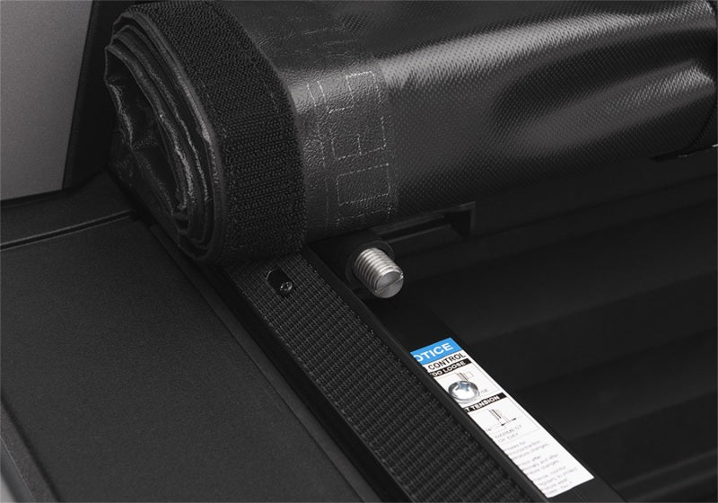 Truxedo 530601 - TRX530601 - Truxedo 17-20 Honda Ridgeline 4ft 8in Lo Pro Bed Cover - Shipped in Europe - Tuningsupply.com