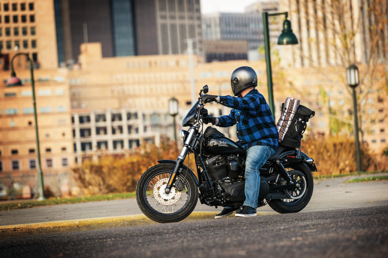 Kuryakyn 5282 - KUR5282 - Kuryakyn Momentum Freeloader Duffle - Shipped in Europe - Tuningsupply.com