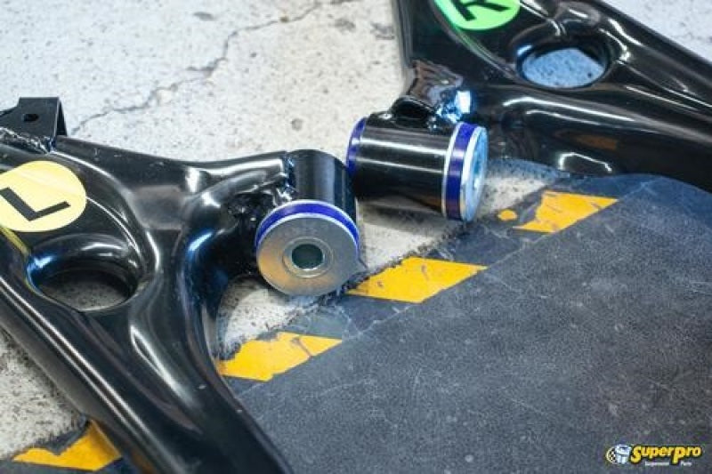 Superpro TRC1030 - SPRTRC1030 - SuperPro 2016 Honda Civic EX Front Lower Control Arm Set w/ Bushings - Shipped in Europe - Tuningsupply.com