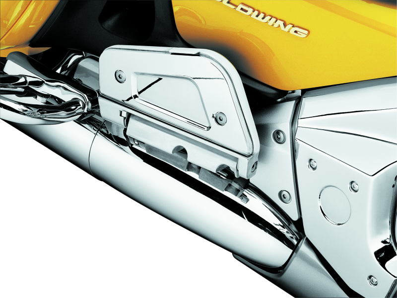 Kuryakyn 7015 - KUR7015 - Kuryakyn Passenger Floorboard Cover 01-17 Honda GL1800 Chrome - Shipped in Europe - Tuningsupply.com