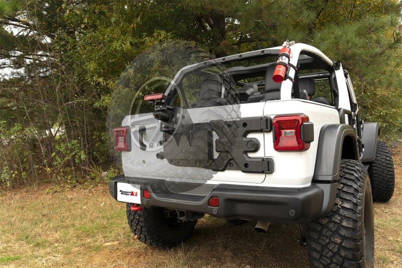 Rugged Ridge 11546.55 - RUG11546.55 - Rugged Ridge Spartacus HD Tire Carrier Kit 18-20 Jeep Wrangler JL - Shipped in Europe - Tuningsupply.com