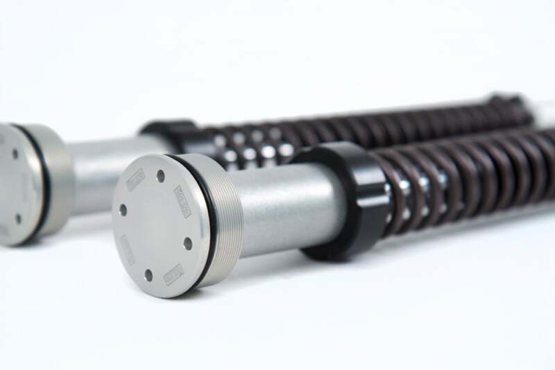 Ohlins FKS 212 - OHLFKS 212 - Ohlins 06-17 Harley Dyna FXD (Showa)NIX 22 Cust/Heritage Cartridge Kit (Incl. Springs 04744-10 / 11) - Shipped in Europe - Tuningsupply.com