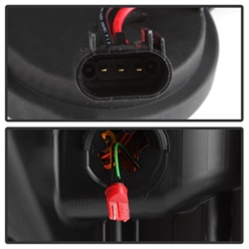 SPYDER 5084705 - SPY5084705 - Spyder 11-16 Ford F-250/F-350 V2 Projector Headlights - Light Bar DRL - Chrome PRO-YD-FS11V2-LB-C - Shipped in Europe - Tuningsupply.com