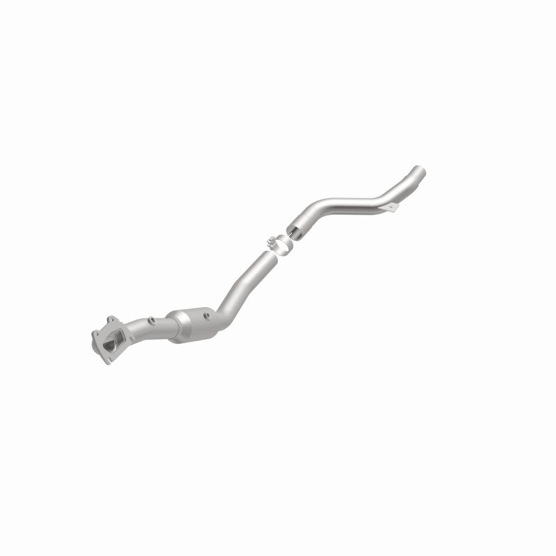Magnaflow 22-141 - MAG22-141 - MagnaFlow Right Side Direct Fit Catalytic Converter 15-17 Chrysler 300 3.6L (4-Bolt Flange) - Shipped in Europe - Tuningsupply.com