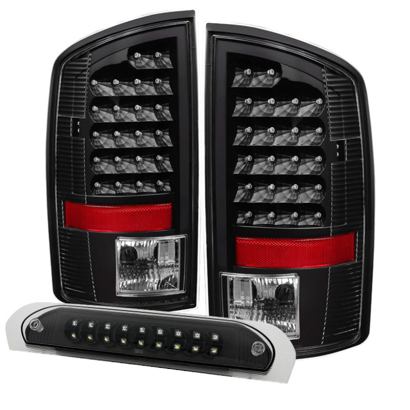SPYDER 9032769 - SPY9032769 - xTune Dodge Ram 02-06 1500 LED Tail Light w/ LED 3rd Brake Lamps- Black ALT-JH-DR02-LED-SET-BK - Shipped in Europe - Tuningsupply.com