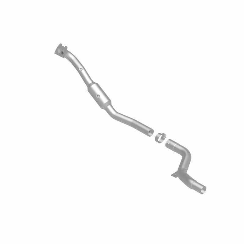 Magnaflow 22-141 - MAG22-141 - MagnaFlow Right Side Direct Fit Catalytic Converter 15-17 Chrysler 300 3.6L (4-Bolt Flange) - Shipped in Europe - Tuningsupply.com