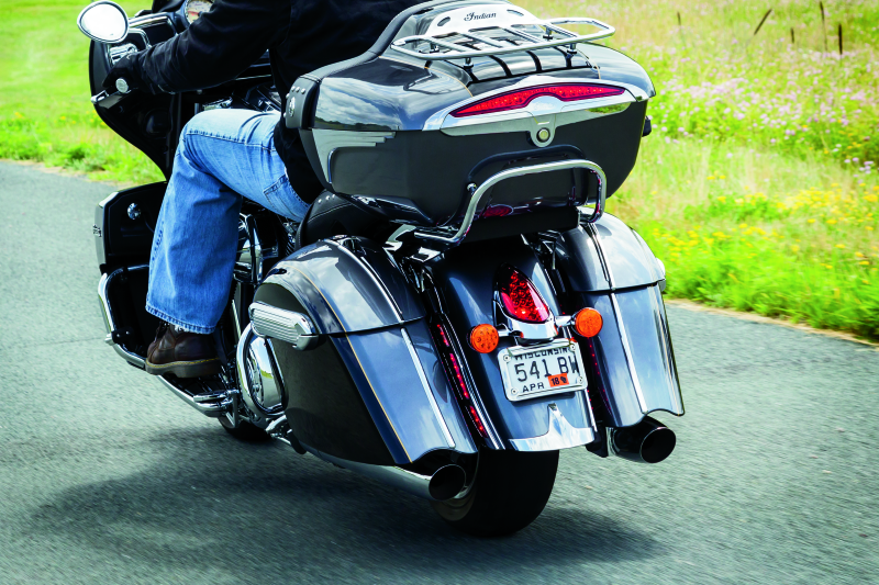 Kuryakyn 5670 - KUR5670 - Kuryakyn Saddlebag Top Trim Indian Chrome - Shipped in Europe - Tuningsupply.com