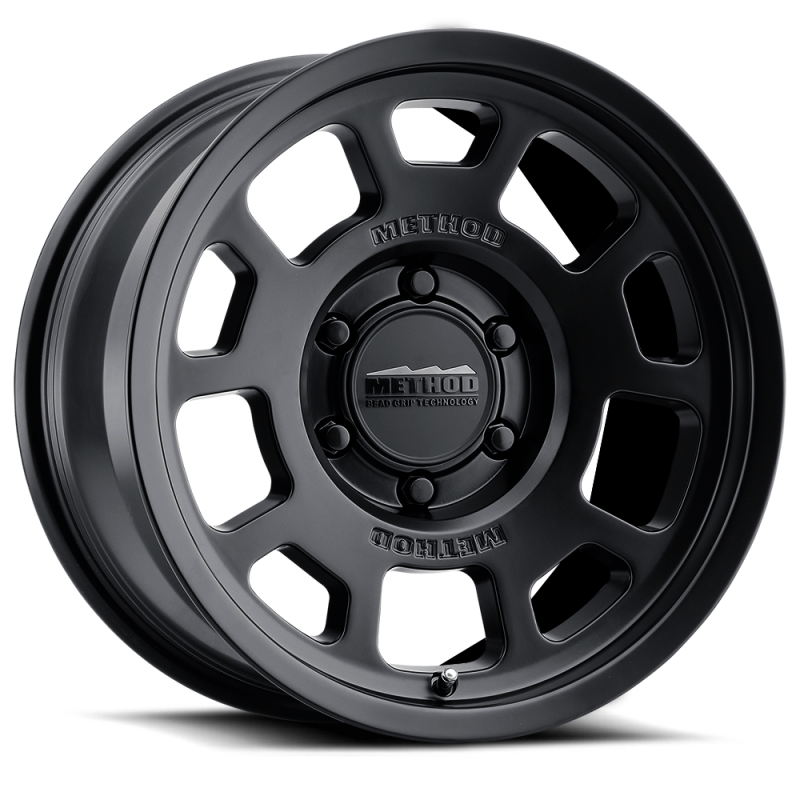 Method Wheels MR70578550500 - MRWMR70578550500 - Method MR705 17x8.5 0mm Offset 5x5 71.5mm CB Matte Black Wheel - Shipped in Europe - Tuningsupply.com