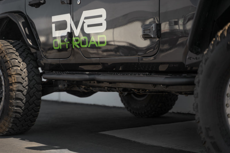 DV8 Offroad SRJL-08 - DVESRJL-08 - DV8 Offroad 18-23 Jeep Wrangler JL 4 Door Body/Pinch Weld Mounted Step - Shipped in Europe - Tuningsupply.com