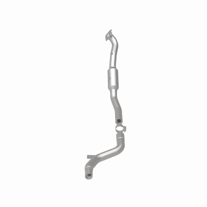 Magnaflow 22-141 - MAG22-141 - MagnaFlow Right Side Direct Fit Catalytic Converter 15-17 Chrysler 300 3.6L (4-Bolt Flange) - Shipped in Europe - Tuningsupply.com
