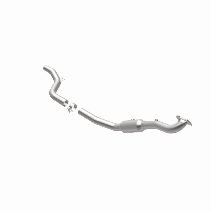 Magnaflow 22-141 - MAG22-141 - MagnaFlow Right Side Direct Fit Catalytic Converter 15-17 Chrysler 300 3.6L (4-Bolt Flange) - Shipped in Europe - Tuningsupply.com
