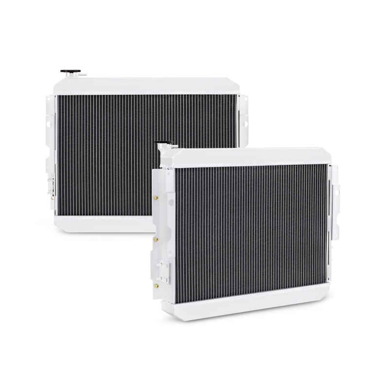 Mishimoto MMRAD-LCR-81X - MISMMRAD-LCR-81X - Mishimoto 81-90 Toyota Land Cruiser FJ60 Aluminum Radiator - Shipped in Europe - Tuningsupply.com