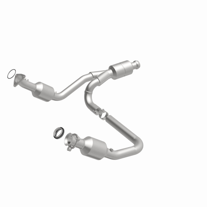 Magnaflow 52642 - MAG52642 - MagnaFlow Conv Direct Fit 14-16 GMC Sierra 1500 V6 4.3L - Shipped in Europe - Tuningsupply.com