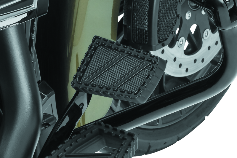 Kuryakyn 3575 - KUR3575 - Kuryakyn Riot Brake Pedal Pad FL Models Satin Black - Shipped in Europe - Tuningsupply.com