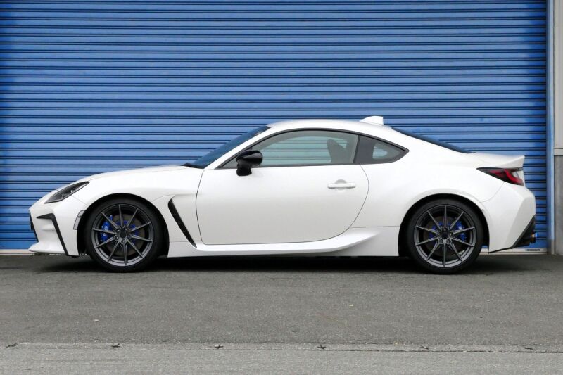 HKS 80330-AT027P - HKS80330-AT027P - HKS 2022+ Toyota GR86 FA24 Hipermax MAX S ZN8 Full Kit - Shipped in Europe - Tuningsupply.com