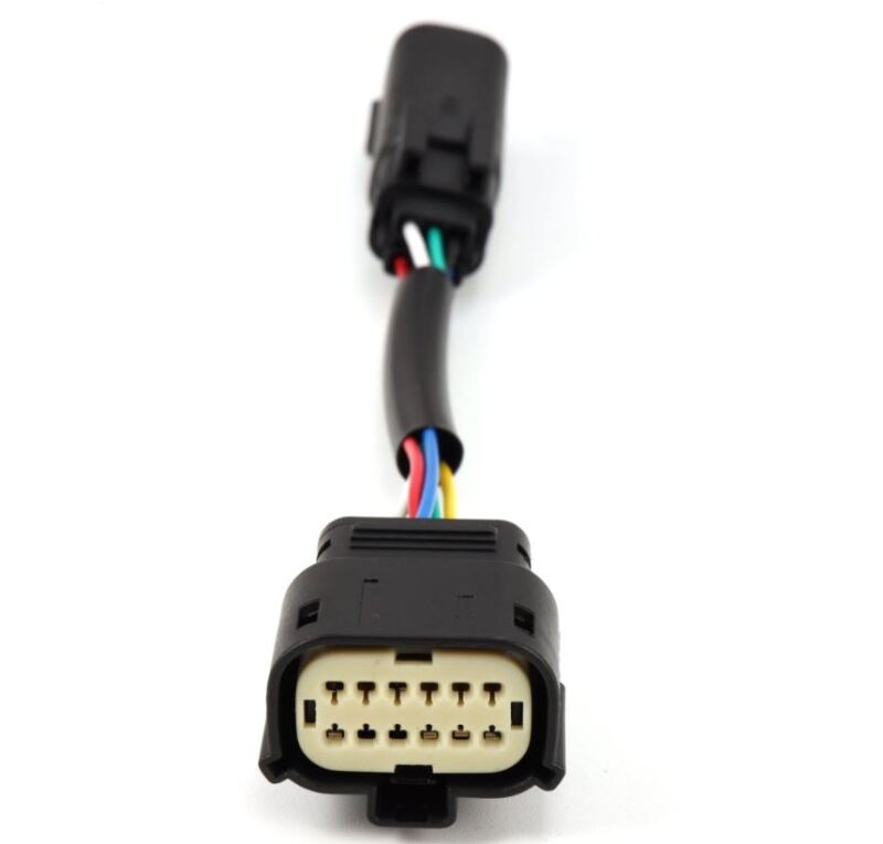 AlphaRex 620013 - ARX620013 - AlphaRex 24-up Chevrolet Silverado 2500HD Stock Tail Lights Converters - Shipped in Europe - Tuningsupply.com