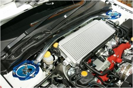 Cusco 692 540 A - CUS692 540 A - Cusco Strut Bar OS Front GH8-GRB GVB SH5 FORESTER Impreza WRX/STi - Shipped in Europe - Tuningsupply.com