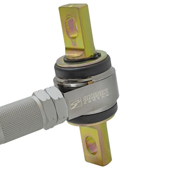 Skunk2 Racing 516-05-0500 - SKK516-05-0500 - Skunk2 Pro Series 88-00 Honda Civic/CRX/Del Sol/90-01 Acura Integra Adjustable Rear Camber Kits - Shipped in Europe - Tuningsupply.com