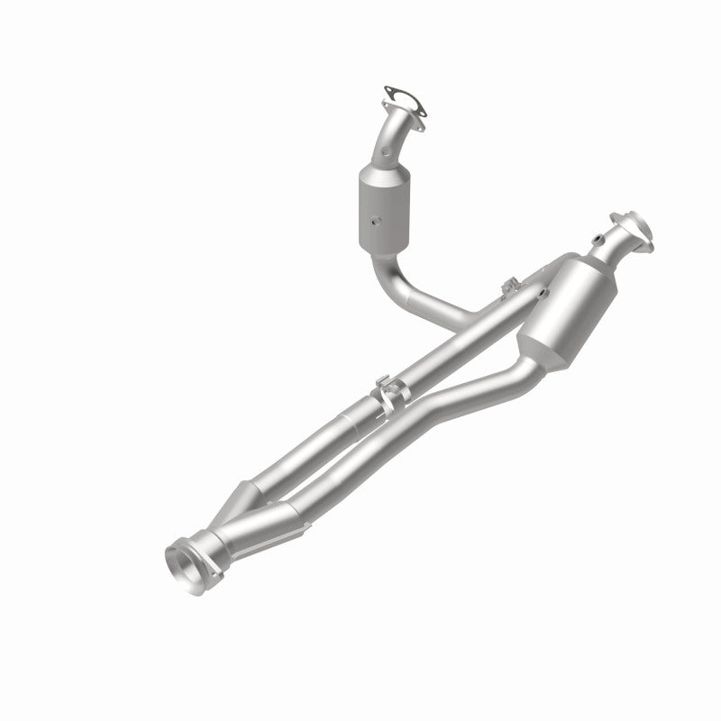 Magnaflow 21-710 - MAG21-710 - MagnaFlow Direct Fit Catalytic Converter 2015-2017 Transit-150 V6 3.5 OEM Underbody - Shipped in Europe - Tuningsupply.com