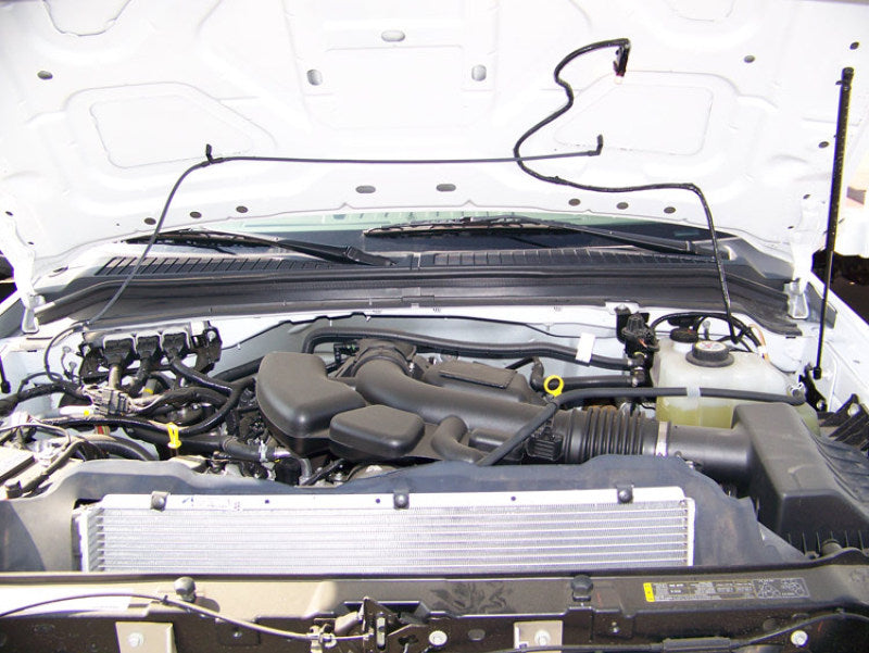 K&N Engineering 33-2385 - KNN33-2385 - K&N 09-13 Ford F150 / 08-13 F250/F350/450/550 SD / 10-13 F150 SVT Raptor Drop In Air Filter - Shipped in Europe - Tuningsupply.com