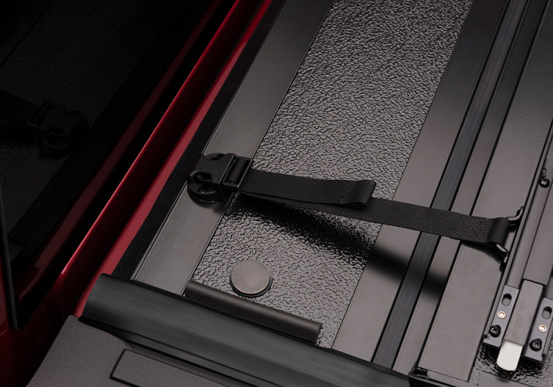 BAK - BAK226330 - BAK 17-23 Ford Super Duty 6ft 9in Bed BAKFlip G2 - Shipped in Europe - Tuningsupply.com