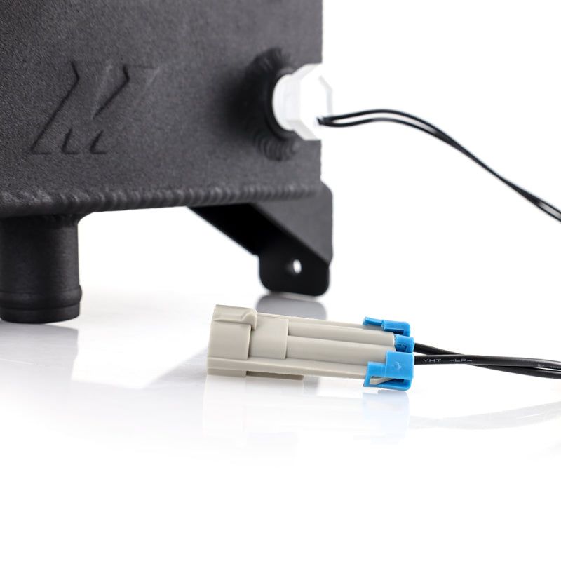 Mishimoto MMRT-RAM-13MWBK - MISMMRT-RAM-13MWBK - Mishimoto 13-18 Ram 6.7L Cummins Degas Tank - Black - Shipped in Europe - Tuningsupply.com