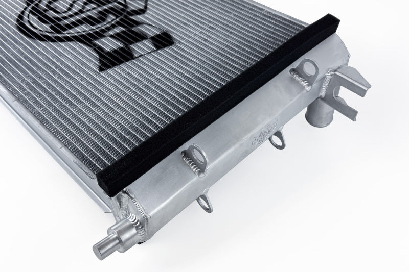 CSF 7245 - CSF7245 - CSF 05-06 Ford GT High Performance All-Aluminum Radiator - Shipped in Europe - Tuningsupply.com