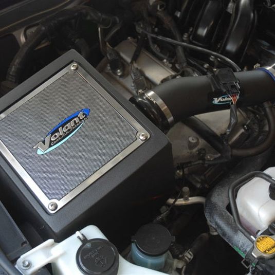 Volant 18740 - VOL18740 - Volant 06-09 Toyota FJ Cruiser 4.0 V6 Pro5 Closed Box Air Intake System - Shipped in Europe - Tuningsupply.com