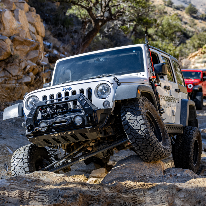 Progressive 46-2004 - PGR46-2004 - Progressive 18-24 Jeep JL / 20-24 JT STR 46 Series 2.0 Smooth Body Front Shocks (Pair) - 2.0-3.0in - Shipped in Europe - Tuningsupply.com