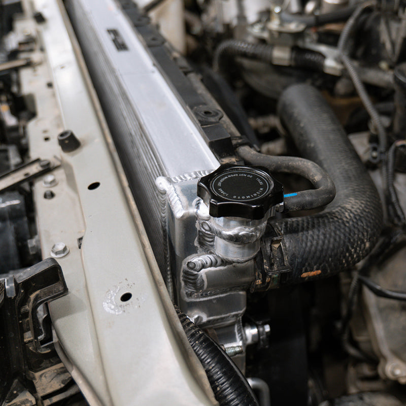 Mishimoto MMRAD-GX460-10 - MISMMRAD-GX460-10 - Mishimoto 10-23 Lexus GX460 4.6L Performance Aluminum Radiator - Shipped in Europe - Tuningsupply.com