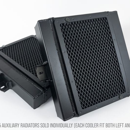 CSF 8258 - CSF8258 - CSF BMW F8X M3/M4/M2C Auxiliary Radiators w/ Rock Guards (Sold Individually - Fits Left and Right - Shipped in Europe - Tuningsupply.com