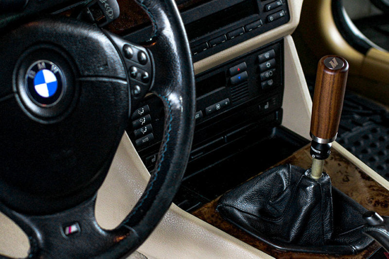 Mishimoto MMSK-ADAP-BMWBK - MISMMSK-ADAP-BMWBK - Mishimoto Non-Threaded Shifter Adapter Kit - Black - Shipped in Europe - Tuningsupply.com