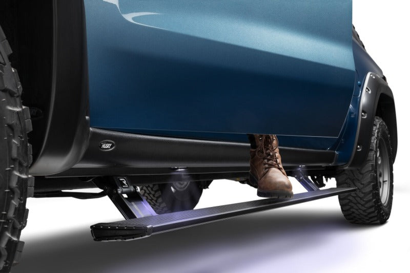 AMP Research 78255-01A - AMP78255-01A - AMP Research 22-23 Chevy/GMC Silverado/Sierra 1500 & 2024 2500/3500HD Double/CC PowerStep Xtreme - Shipped in Europe - Tuningsupply.com