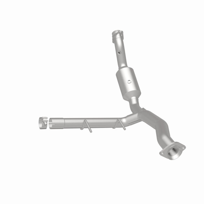 Magnaflow 21-475 - MAG21-475 - MagnaFlow 15-17 Ford F-150 XL V6 3.5L OEM Grade Direct Fit Catalytic Converter - Shipped in Europe - Tuningsupply.com