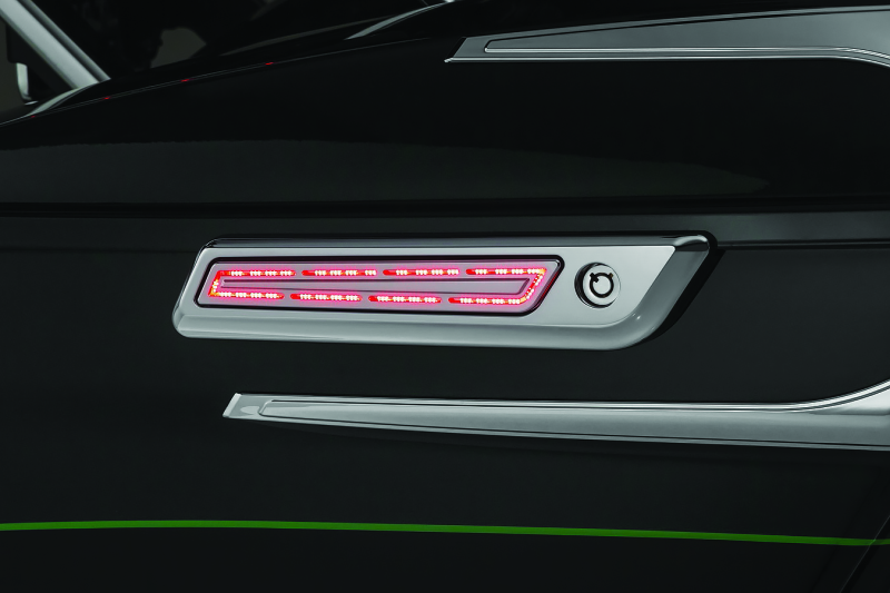 Kuryakyn 5476 - KUR5476 - Kuryakyn LED Saddlebag Hinge Accents Chrome - Shipped in Europe - Tuningsupply.com