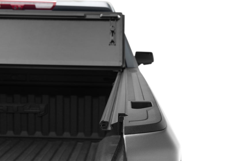BAK 772101 - BAK772101 - BAK 88-13 Chevy Silverado & C/K 1500 / 88-14 Chevy Silverado 2500/3500 HD 6ft 6in Bed BAKFlip F1 - Shipped in Europe - Tuningsupply.com