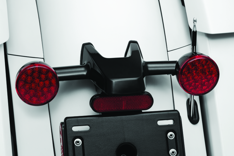 Kuryakyn 2843 - KUR2843 - Kuryakyn Rear Atto Turn Signal Adapter Black - Shipped in Europe - Tuningsupply.com